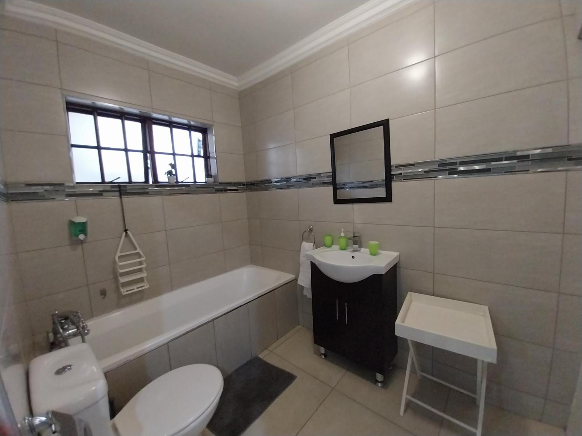The Grand Orchid Guesthouse Ντούρμπαν Εξωτερικό φωτογραφία