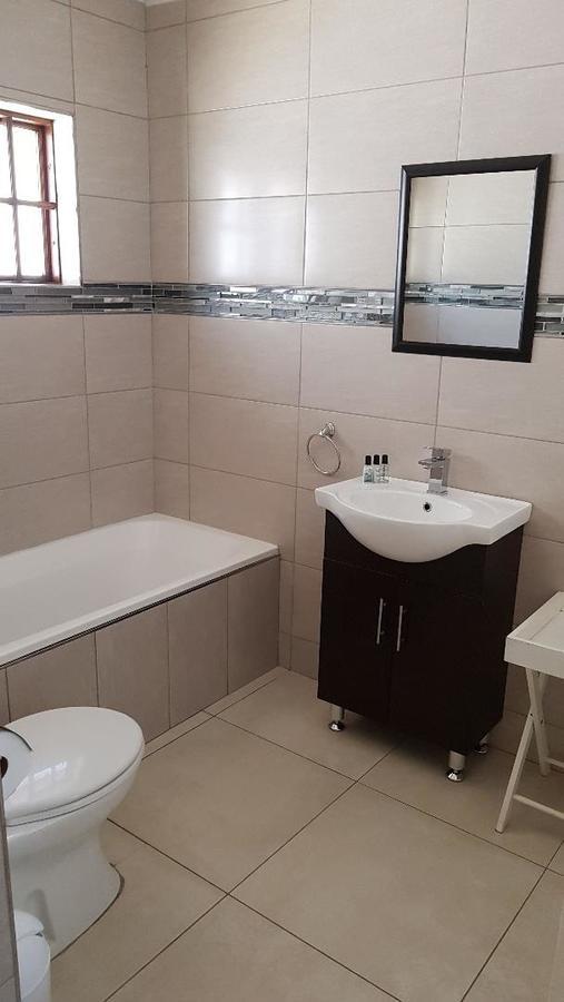 The Grand Orchid Guesthouse Ντούρμπαν Εξωτερικό φωτογραφία
